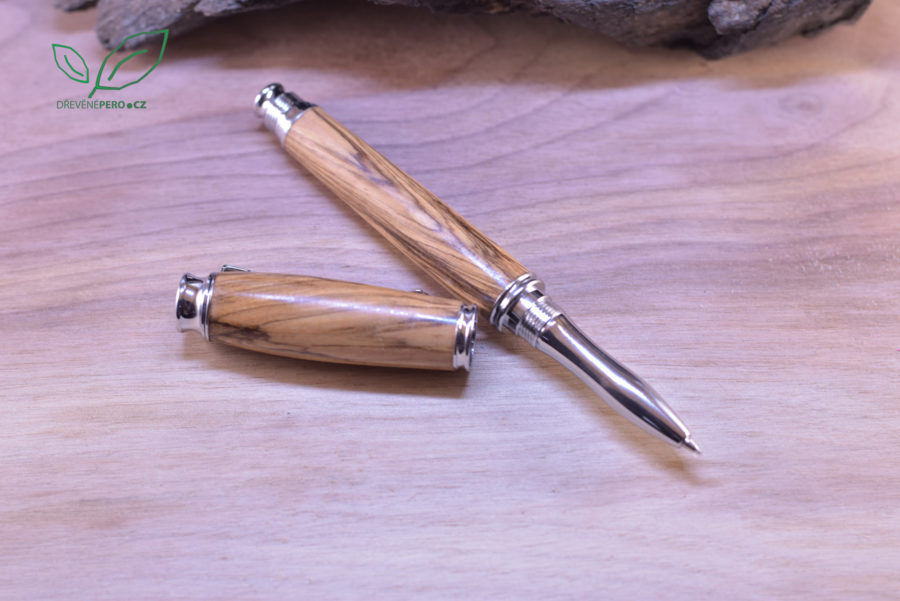 kuličkové dřevěné pero