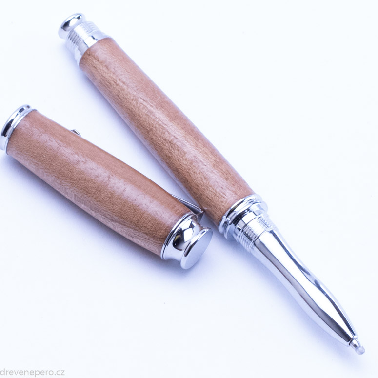 dřevěné pero walnut