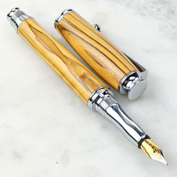 drevenepero_fountain_olive