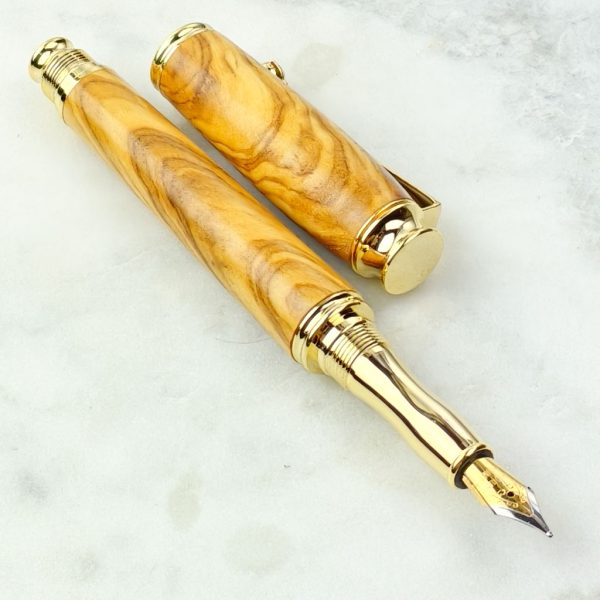 drevenepero_plnici_oliva