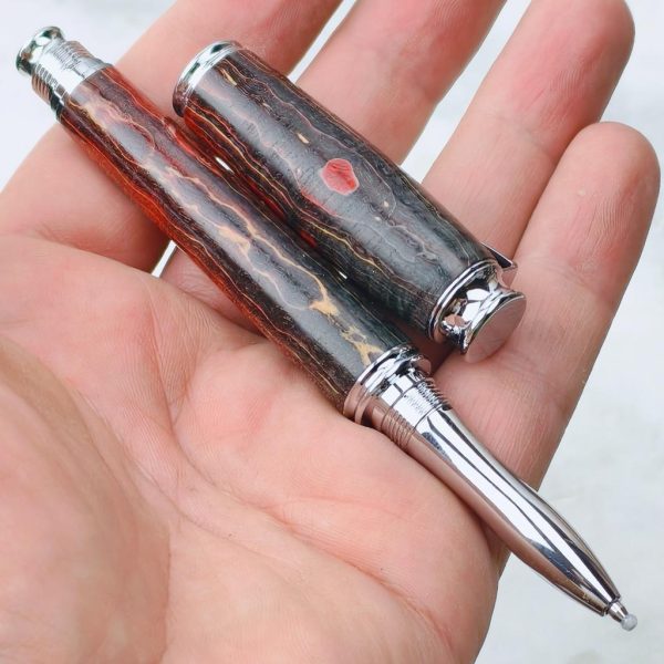 drevenepero_kulickove_javor_black